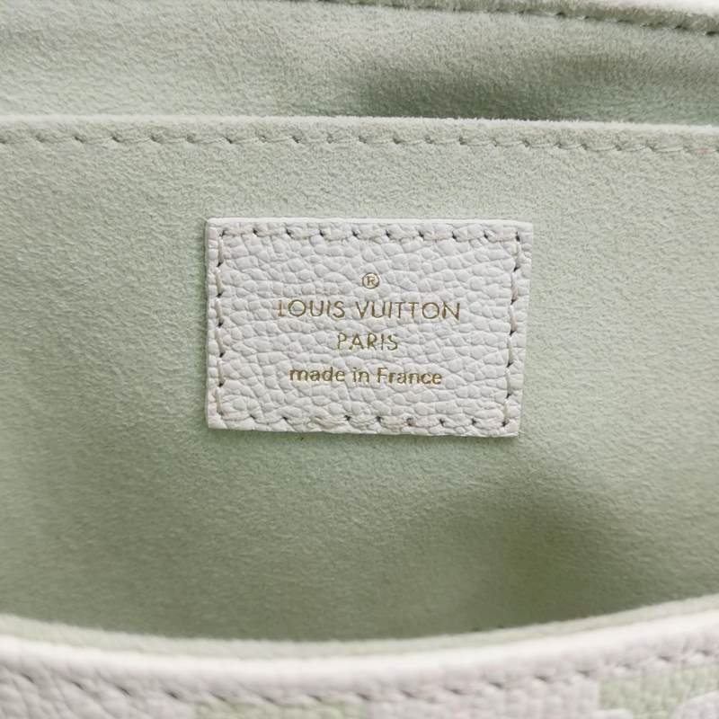 Louis Vuitton (LV) Favorite牛皮拼色老花Logo標誌牌斜背包包肩包晶片款-7