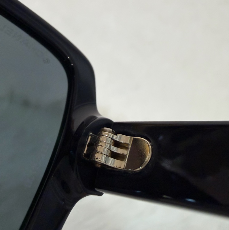CHANEL A71305 高級樹脂 黑框 英文 logo 金字 太陽眼鏡 墨鏡-21