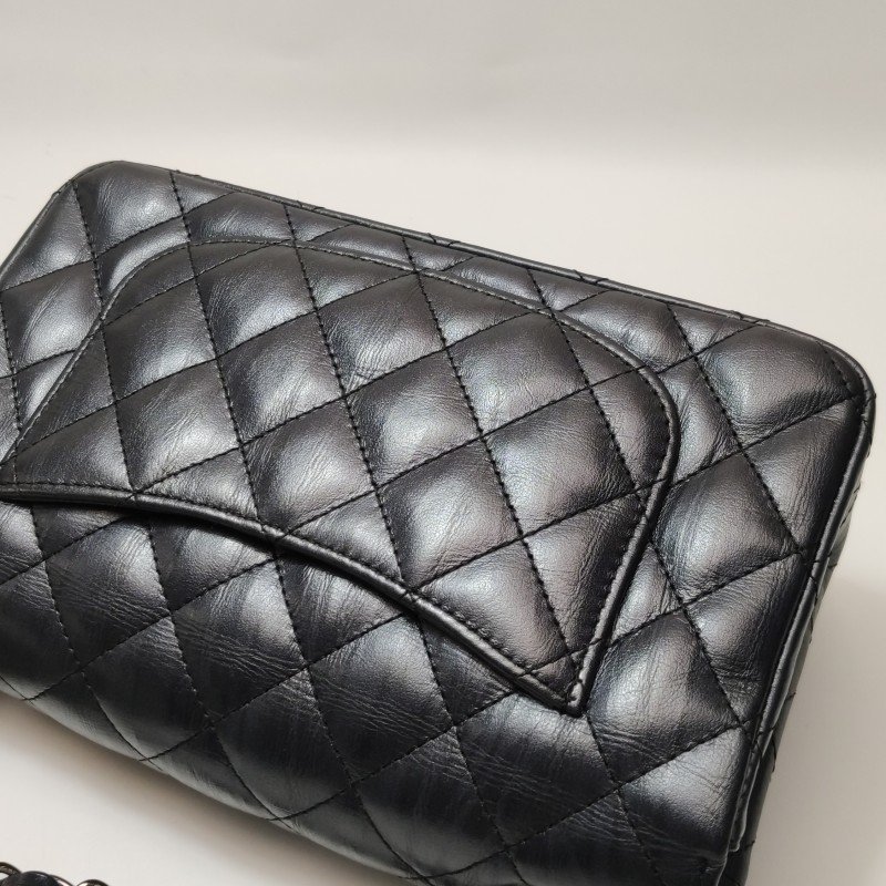 Chanel Classic Flap 經典款大mini牛皮菱格絎縫雙C扣皮穿鏈斜背包單肩包-16