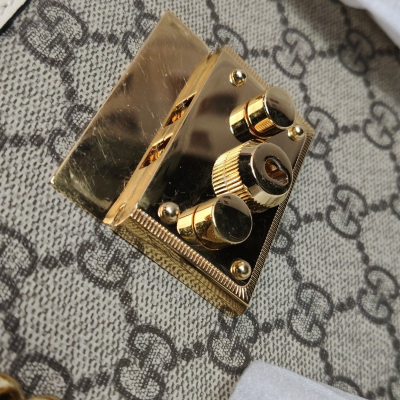 Gucci Padlock小號牛皮GG老花鎖扣單肩包-12