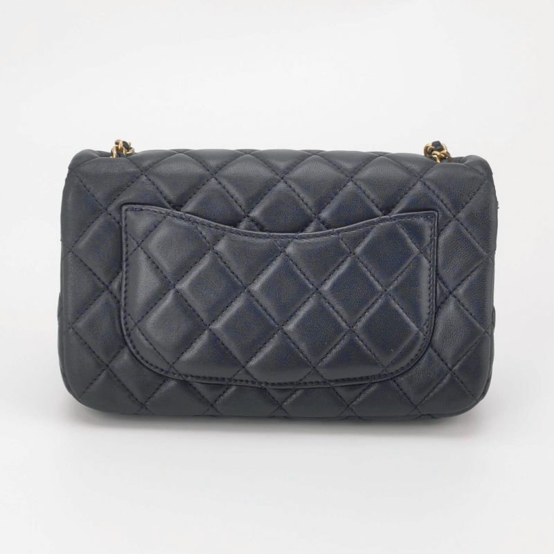 Chanel Classic Flap 季節限定款大mini羊皮金球菱格絎縫雙C扣皮穿鏈斜挎包單肩包-4