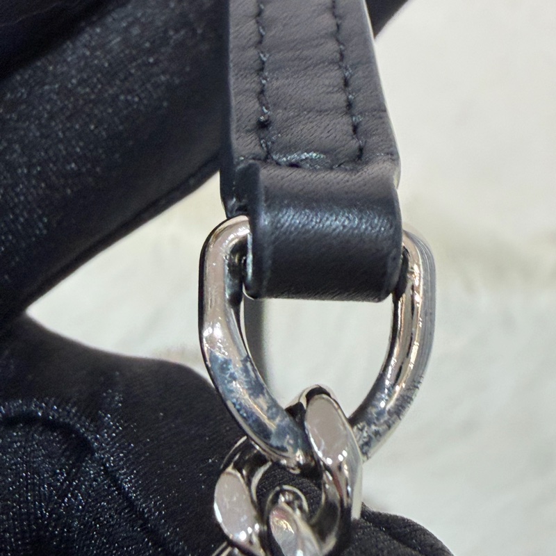 YSL 452159 KATE WOC 黑色 牛皮 銀鍊 肩背包 斜背包 鍊子 長夾 發財包 錢包-66