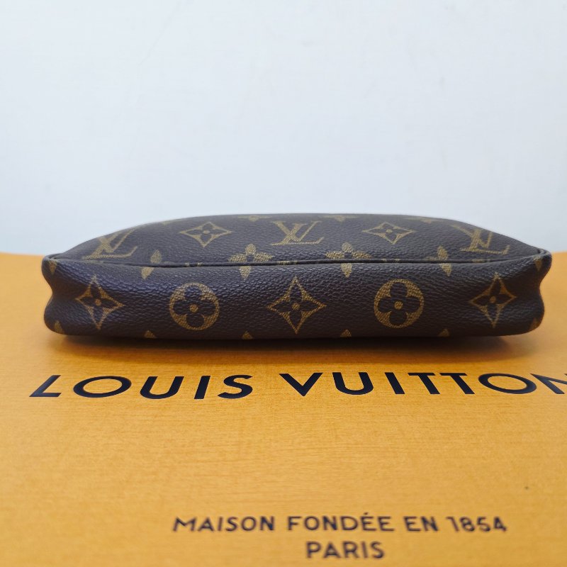 母親節感恩月特惠 Louis Vuitton原花大款麻將包  手提包/腋下包/斜背包 大手機可入就是好包-11