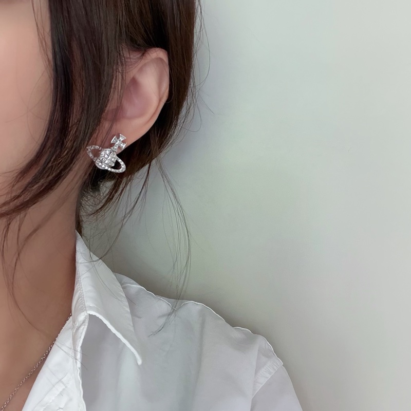 Vivienne Westwood🪐 Mayfair Bas Relief Earrings經典款耳環 卯釘設計-7