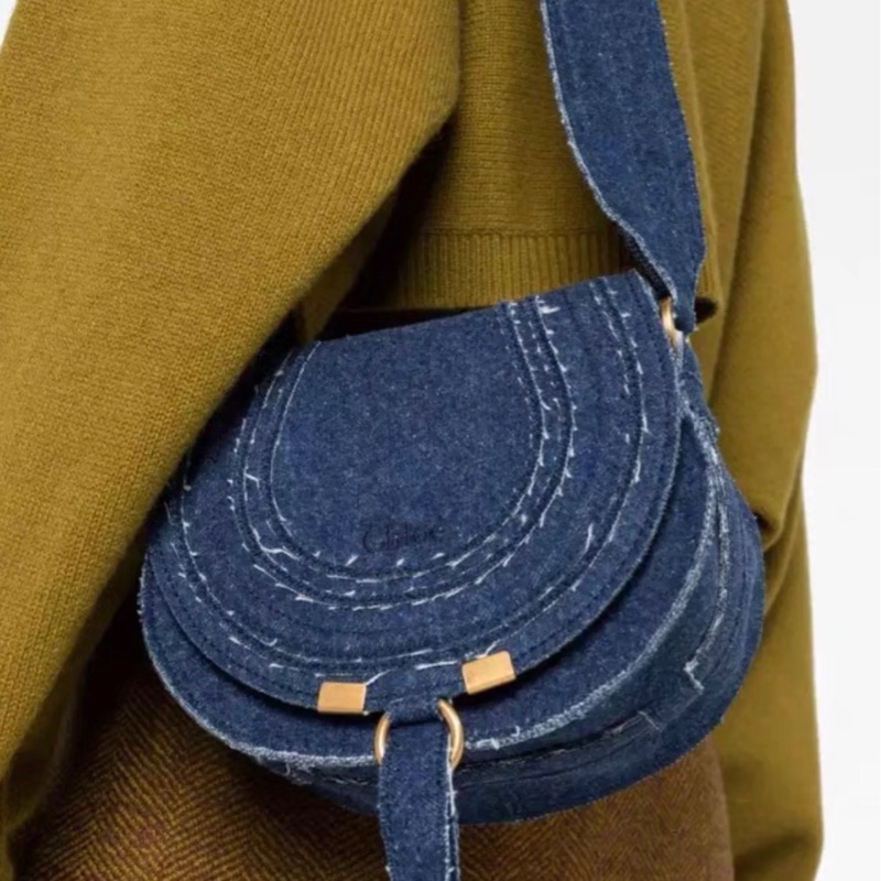CHLOE✨Marcie Saddle 丹寧牛仔鈴鼓包斜背包馬鞍包-3