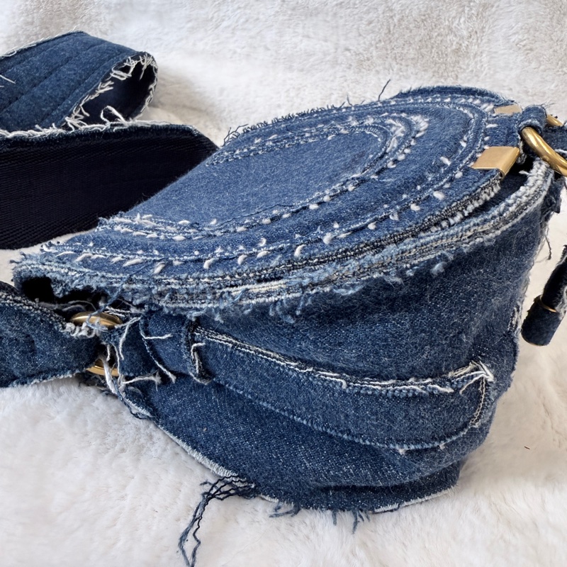 CHLOE✨Marcie Saddle 丹寧牛仔鈴鼓包斜背包馬鞍包-10