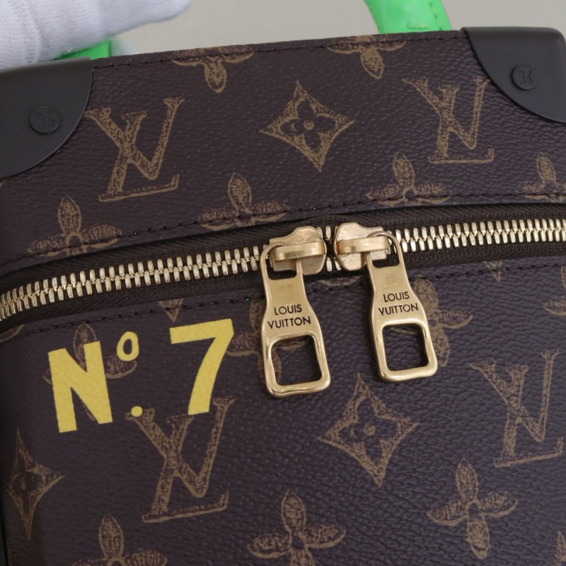 99新Louis Vuitton路易威登 Vertical Trunk老花N°7標識手提挎包，芯片款 尺寸15.5*22*7.5-4