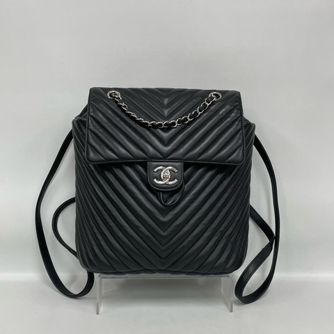 CHANEL香奈兒薩爾茨堡黑銀V紋羊皮雙肩包書包 22開有卡 25*13.5*29.5