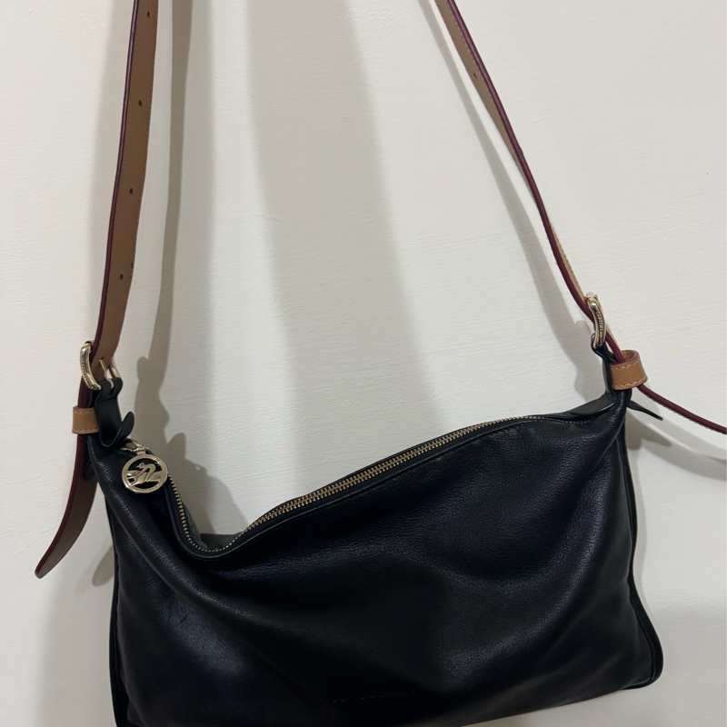longchamp smoothie斜背袋-1