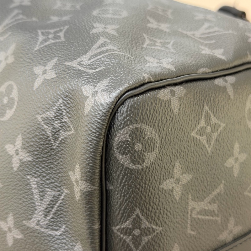 Louis Vuitton路易威登 keepall45 黑老花斜挎包旅行袋 配件有皮牌+手柄環+肩帶。-7