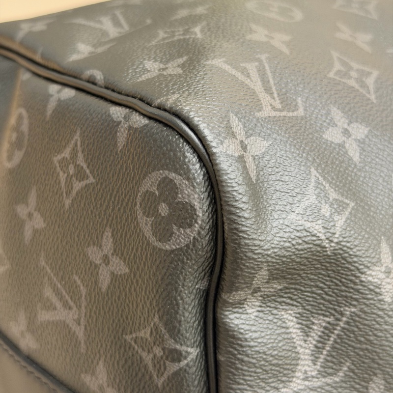 Louis Vuitton路易威登 keepall45 黑老花斜挎包旅行袋 配件有皮牌+手柄環+肩帶。-14