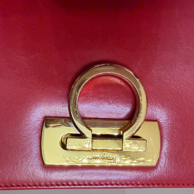 Ferragamo 正紅色鏈袋肩背手拿包-4