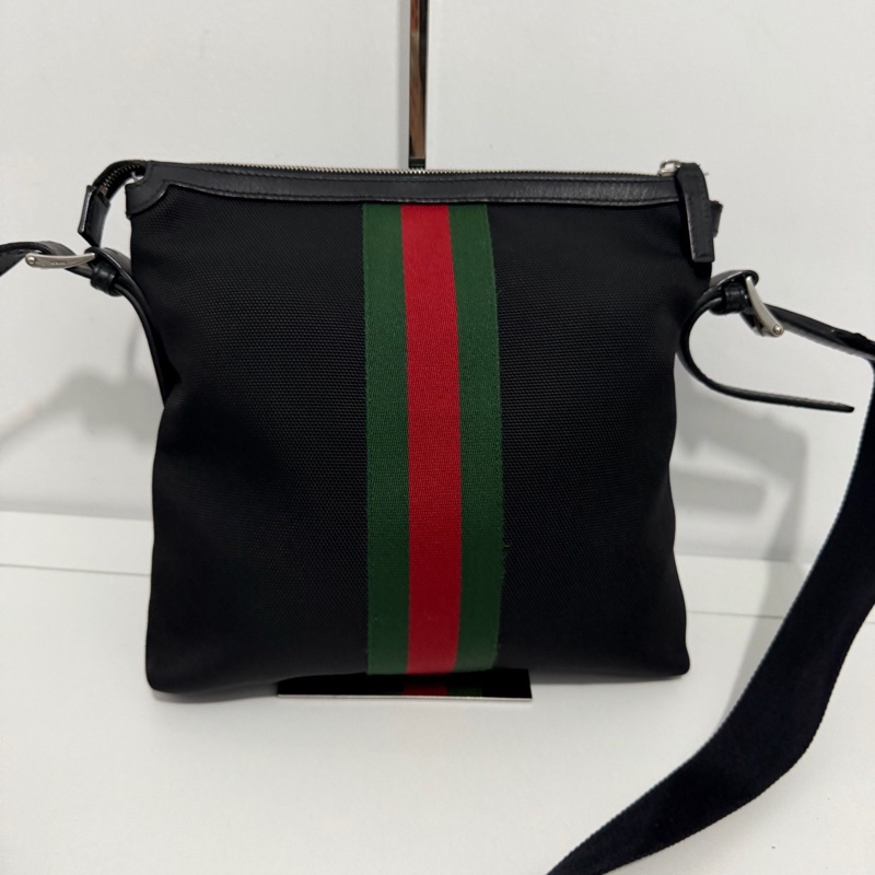 Gucci 古馳  男士黑色斜挎包 27✖️29 無配件-1