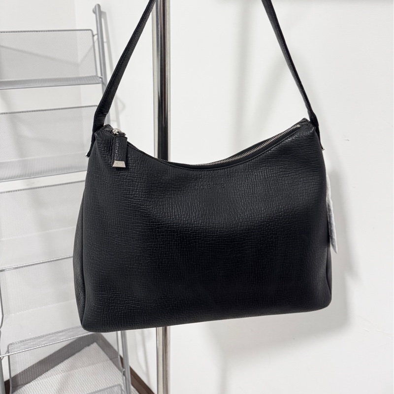 loewe羅意威 黑色hobo腋下包 34x26-0