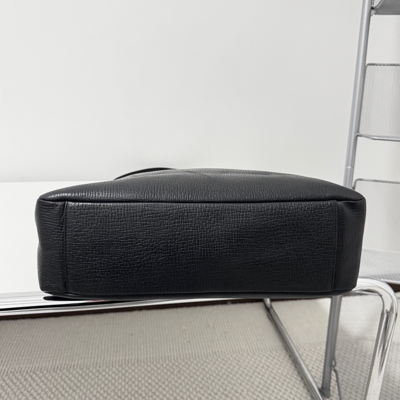 loewe羅意威 黑色hobo腋下包 34x26-9