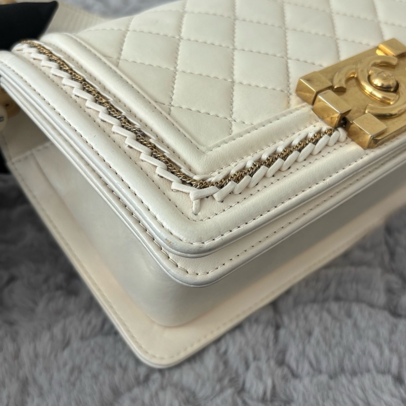 Chanel • Le Boy 20 宮廷限量滾邊鏈條白金羊皮小號-5