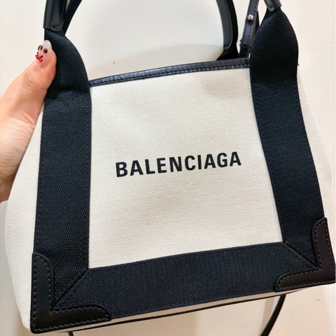 BALENCIAGA CABAS XS
