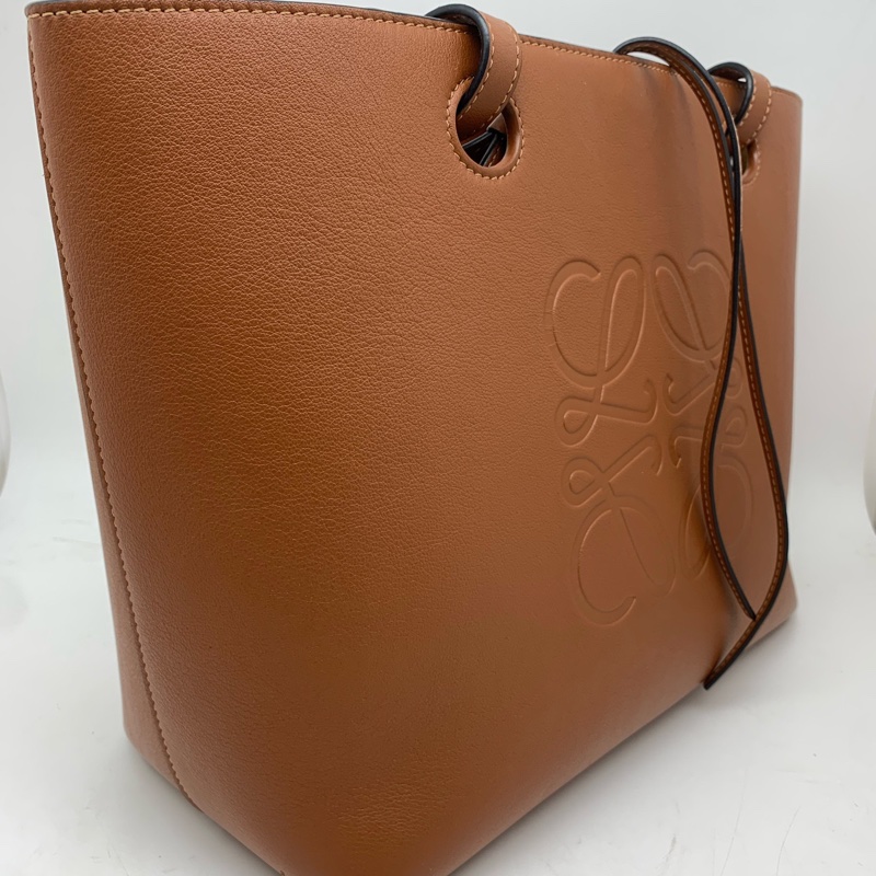 羅意威Loewe Anagram Tote系列 牛皮革壓印logo托特包 手提包 尺寸：29*25*14-3