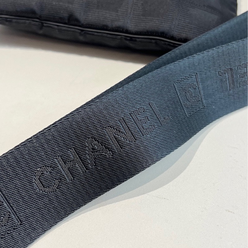 Chanel 香奈兒中古暗紋尼龍帆布斜挎包 男女同款尺寸：22x19cm-6