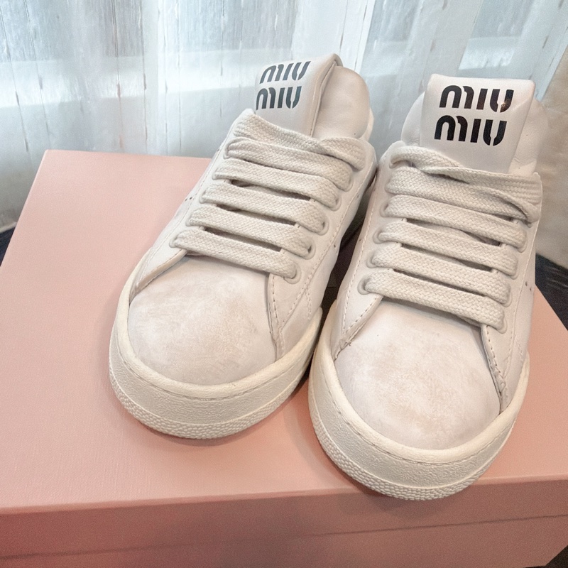二手精品自賣❤️Miu Miu髒髒款半拖休閒厚底鞋.懶人拖鞋.小白鞋.好穿好搭配✨35號.全配-8