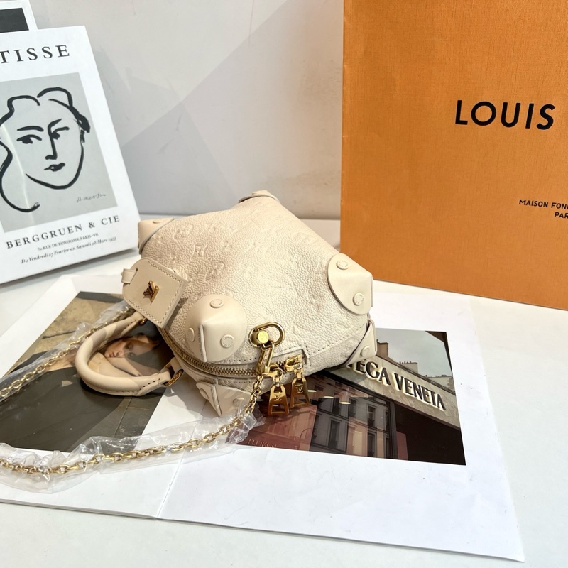Louis Vuitton 路易威登 白色八角盒子斜挎包 20s-3