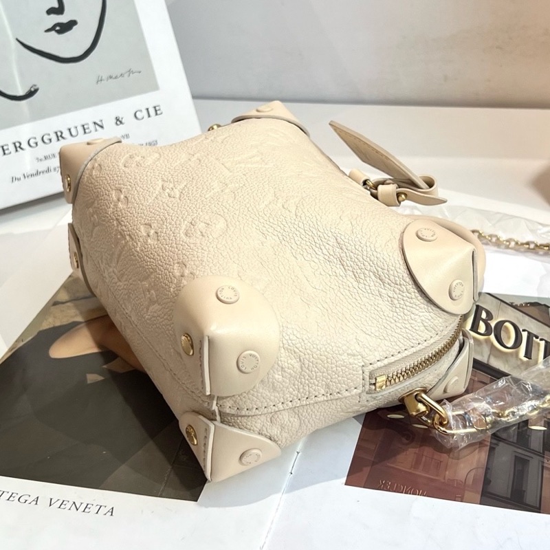 Louis Vuitton 路易威登 白色八角盒子斜挎包 20s-4