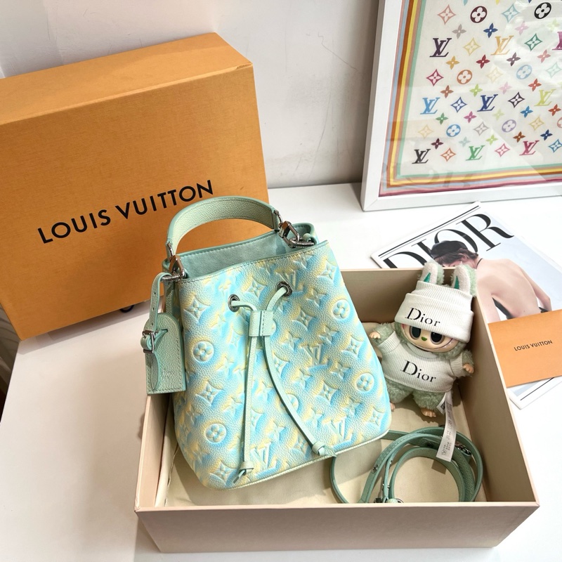 路易威登/Louis Vuitton 情人節限定Stardust星辰系列水桶 芯片 底長20-1