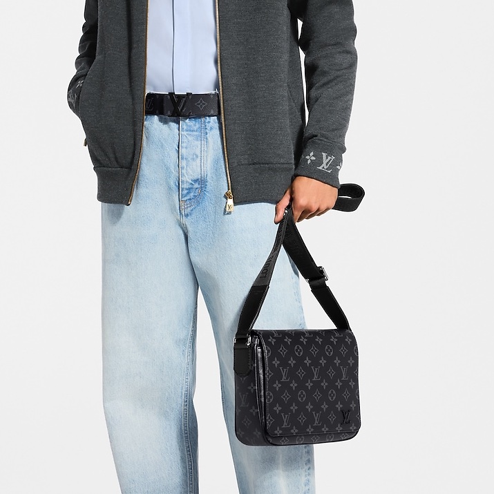 Louis Vuitton 路易威登 LV 黑灰色 Monogram Eclipse 老花 District PM 磁釦翻蓋側背包 斜背包 M46255-3