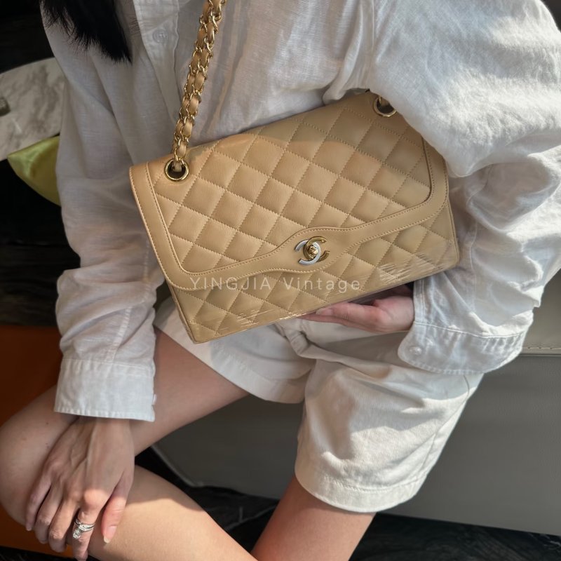 ️CHANEL 巴黎限定奶茶色 鴛鴦扣CF肩背斜背包 26.5*17*7 98新配件塵袋-1