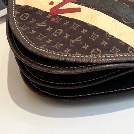 Louis Vuitton路易威登 美國帆船賽系列限量 中古斜挎 05s 底長30-8
