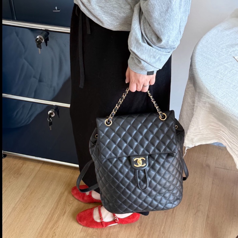 CHANEL 香奈兒 黑金羊皮薩爾茨堡雙肩包 23開 底長24-1