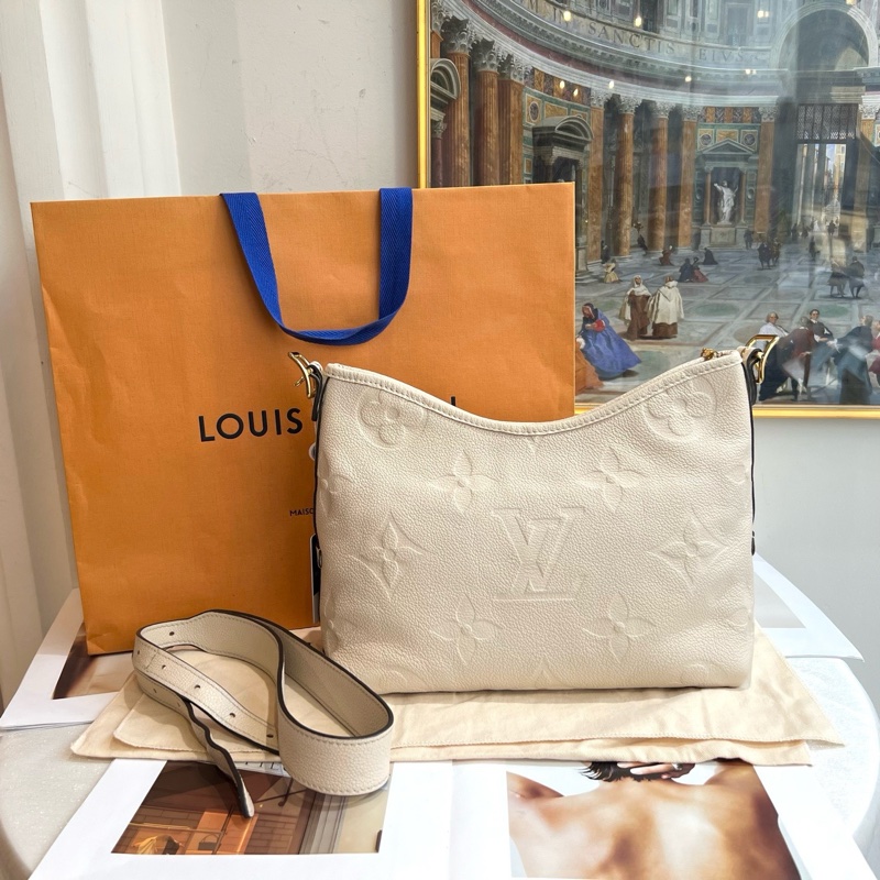 Louis Vuitton 路易威登 全皮奶昔白小號carryall 無子包 芯片-3