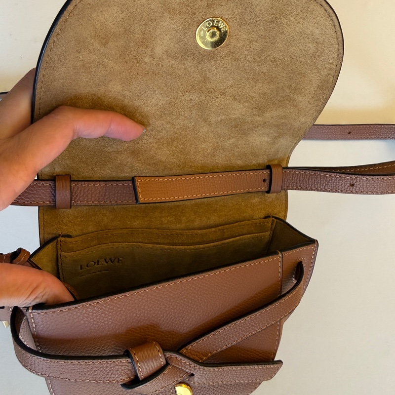 二手LOEWE焦糖色馬鞍包-4