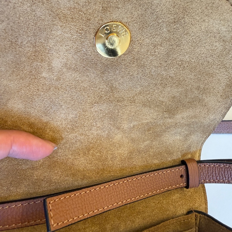 二手LOEWE焦糖色馬鞍包-5
