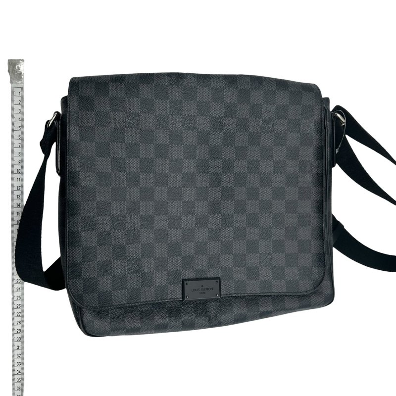【美收精品】LOUIS VUITTON 黑棋盤格側肩包C-494【隔月月中將轉賣至日本 上架期限30天】-15