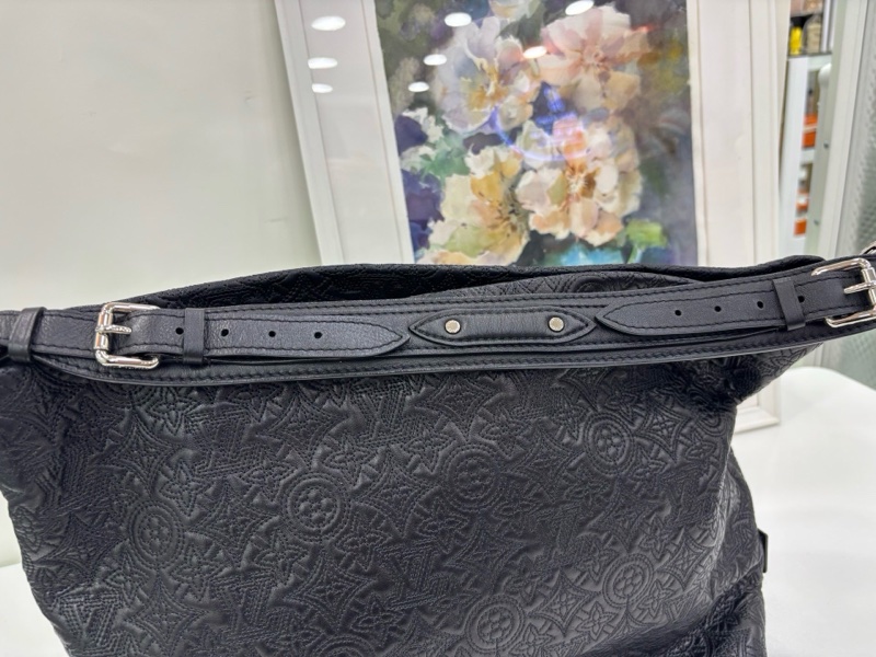 LV Anthiea系列黑色全皮老花hobo包手提包 11年~容量大,顯氣質尺寸34*14*30cm-6