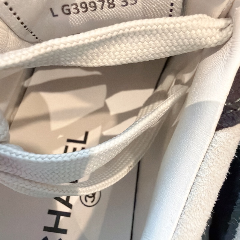 二手精品自賣❤️香奈兒Chanel灰白色雙C logo麂皮熊貓🐼鞋.平底鞋.休閒板鞋👟球鞋.小白鞋.35號.近新全配-13