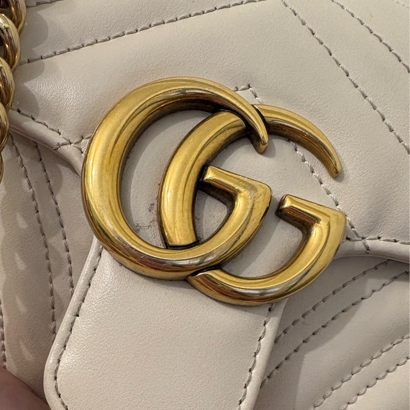 Gucci 古馳馬蒙22 Marmont 白色鏈條包 白金  牛皮-13
