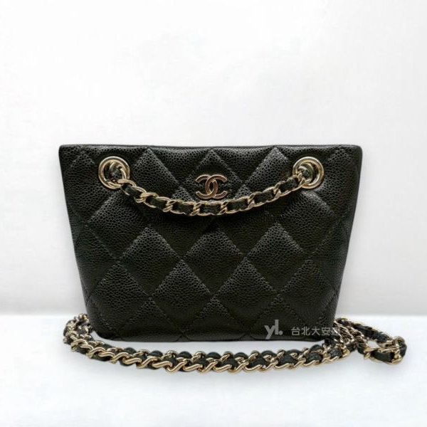 A13138-CHANEL 25C 黑色荔枝牛皮淡金釦小鍊包AP4422-0