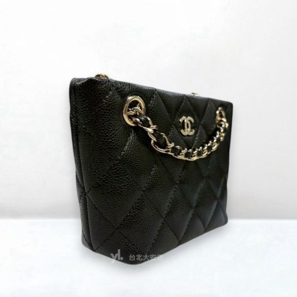 A13138-CHANEL 25C 黑色荔枝牛皮淡金釦小鍊包AP4422-2