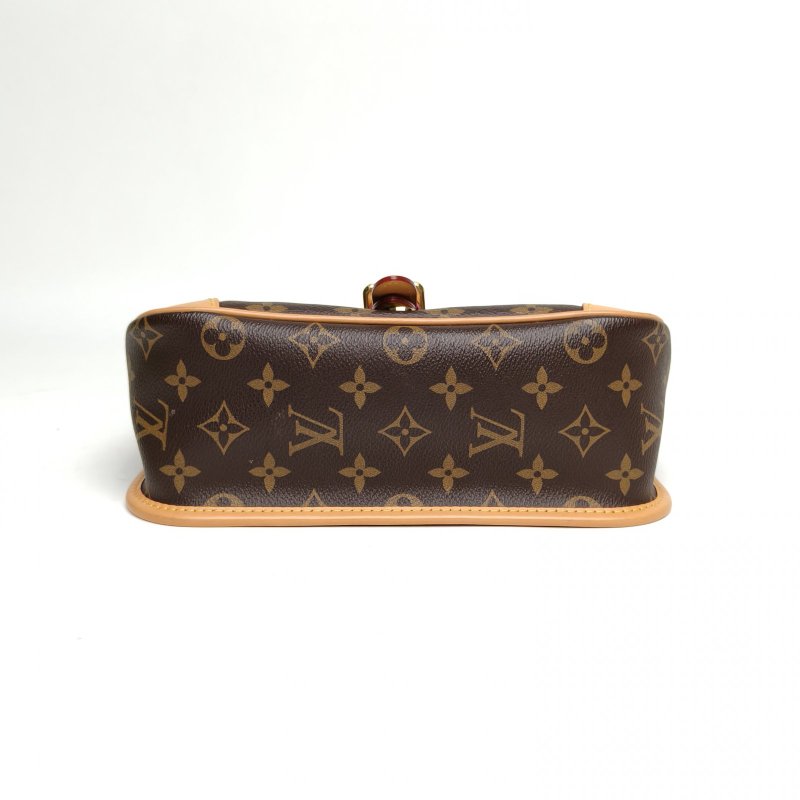 LOUIS VUITTON Diane法棍包24黑紫寬肩帶老花PVC晶片肩背包-4