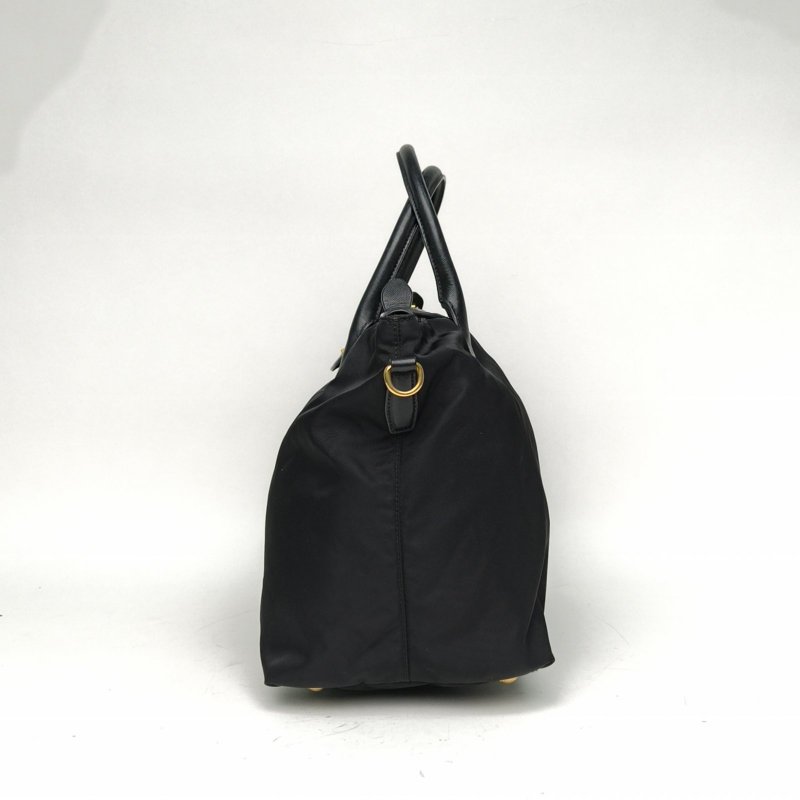 PRADA 黑色尼龍金扣prada三角標手提包肩背包-1