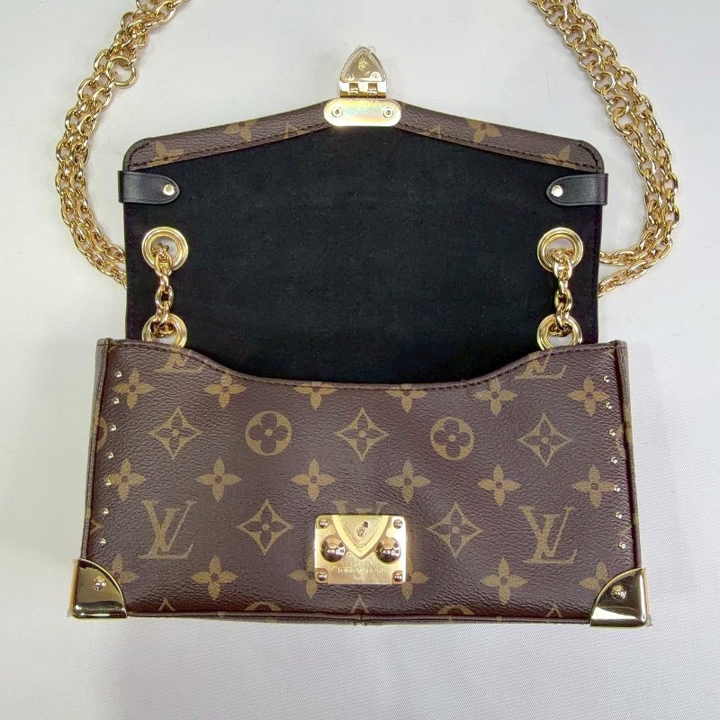 LV Trunkie East West老花鏈帶包-4
