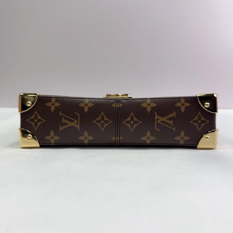 LV Trunkie East West老花鏈帶包-8