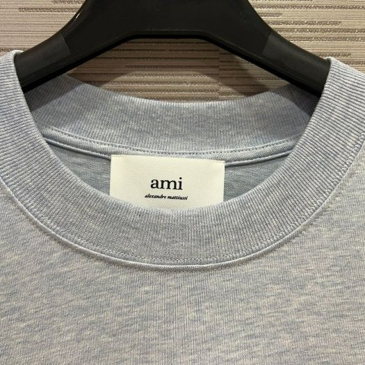 💎Han's house精品服飾💎 AMI PARIS 刺繡 愛心 長 T  長袖 現貨 L / XXXL 原價6800-6