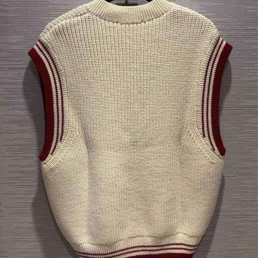 💎Han's house精品服飾💎AMI PARIS 愛心刺繡 針織 背心 可手水洗 義大利製 現貨 原價15000-2