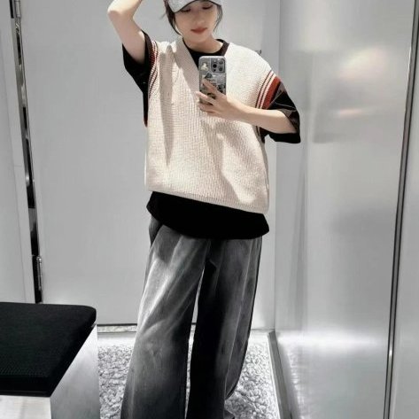 💎Han's house精品服飾💎AMI PARIS 愛心刺繡 針織 背心 可手水洗 義大利製 現貨 原價15000-8