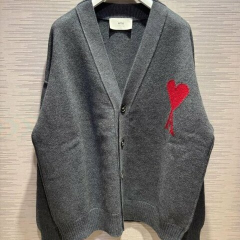 💎Han's house精品服飾💎 AMI PARIS 愛心 毛衣 開衫 外套 葡萄牙製 男女共穿 可手水洗 現貨 XXL原價19200