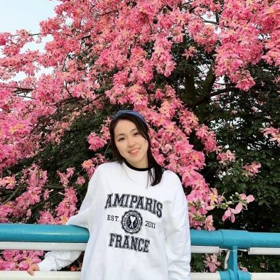 💎Han's house精品服飾💎AMI PARIS 愛心 刺繡 衛衣 大學T 男女共穿 現貨 XXS ~ M-8