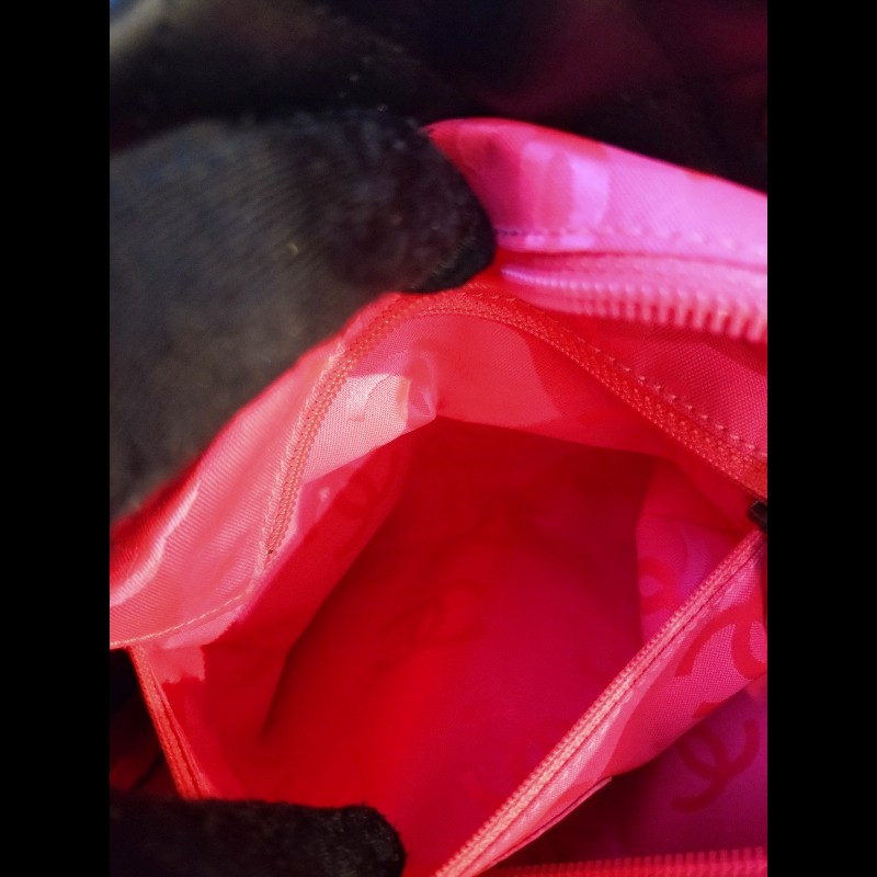 Chanel 黑底白雙C中號康朋托特包-18